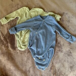 BUNDLE 2 L’oved Baby Bodysuits Blue & Green Organic Cotton Long Sleeve 0-3 Month